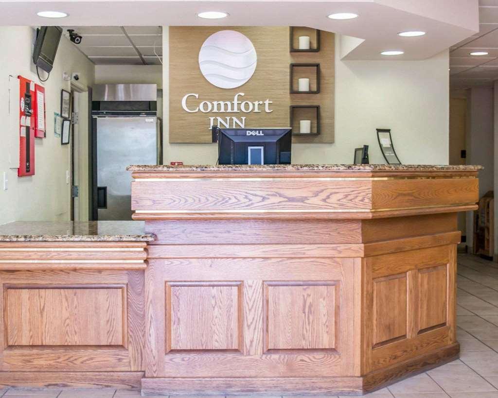 Comfort Inn Fort Myers Northeast Wnętrze zdjęcie