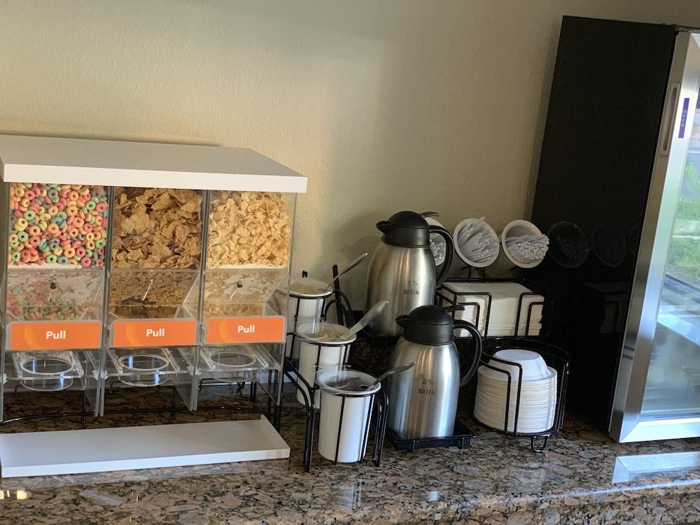 Comfort Inn Fort Myers Northeast Zewnętrze zdjęcie
