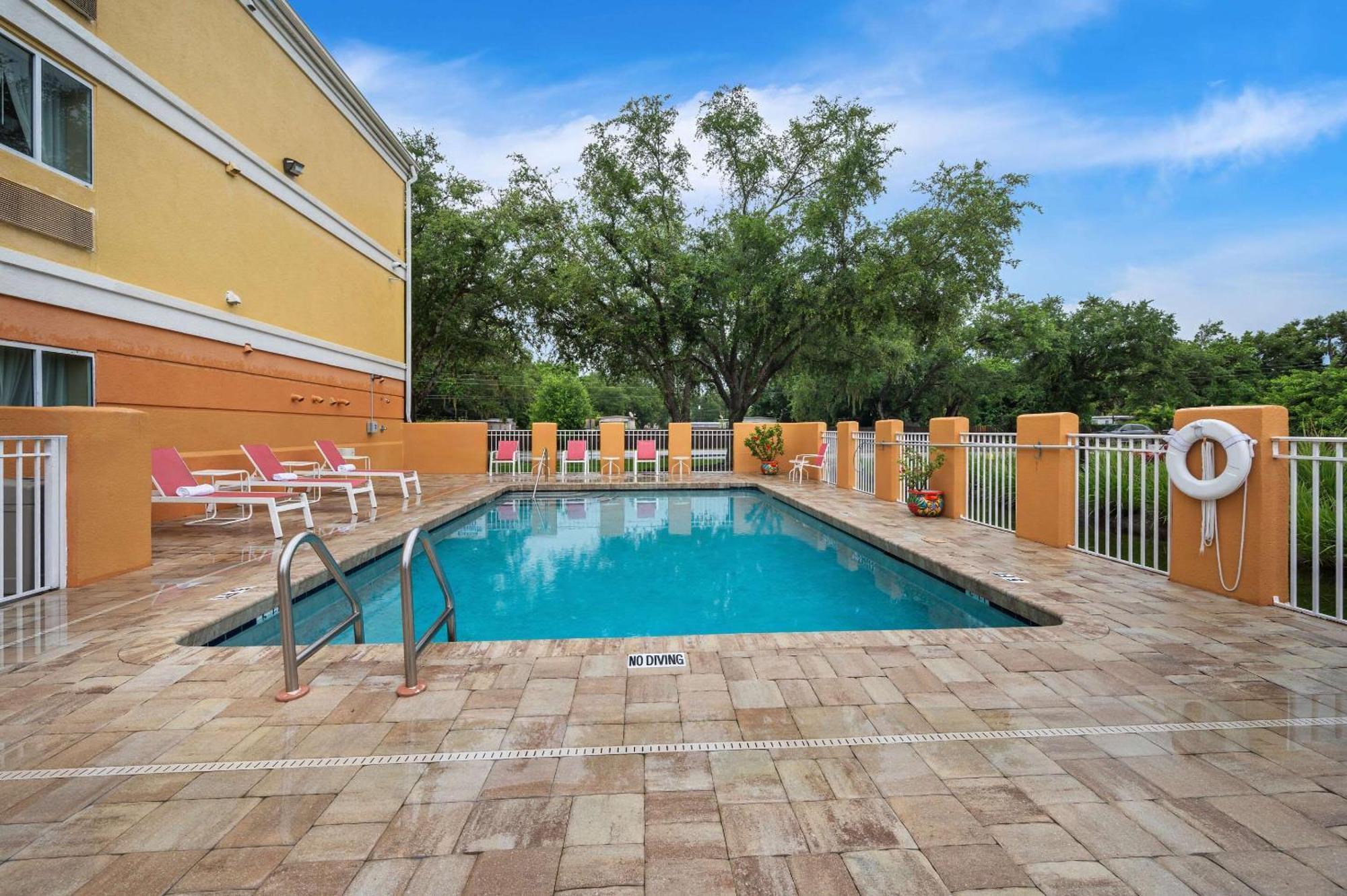 Comfort Inn Fort Myers Northeast Zewnętrze zdjęcie