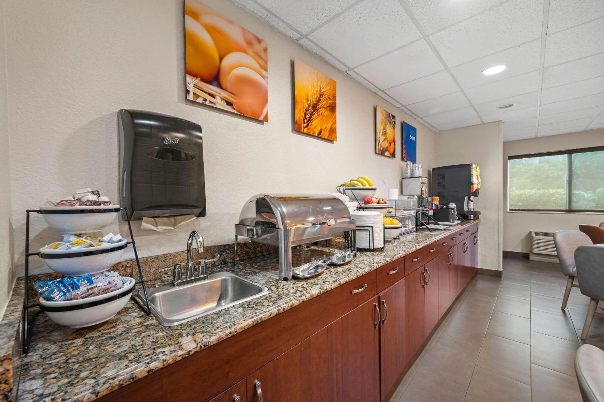 Comfort Inn Fort Myers Northeast Zewnętrze zdjęcie