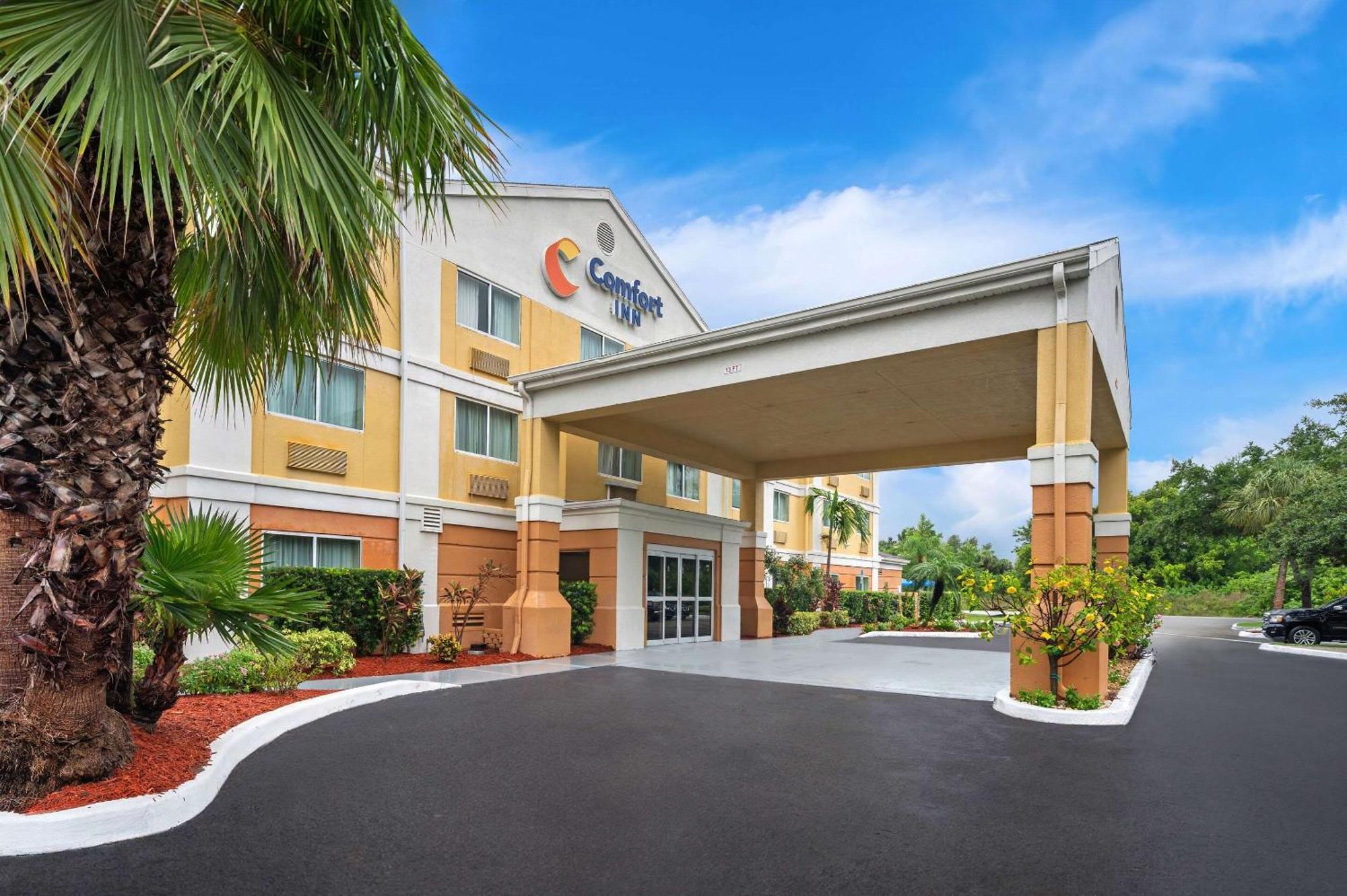 Comfort Inn Fort Myers Northeast Zewnętrze zdjęcie
