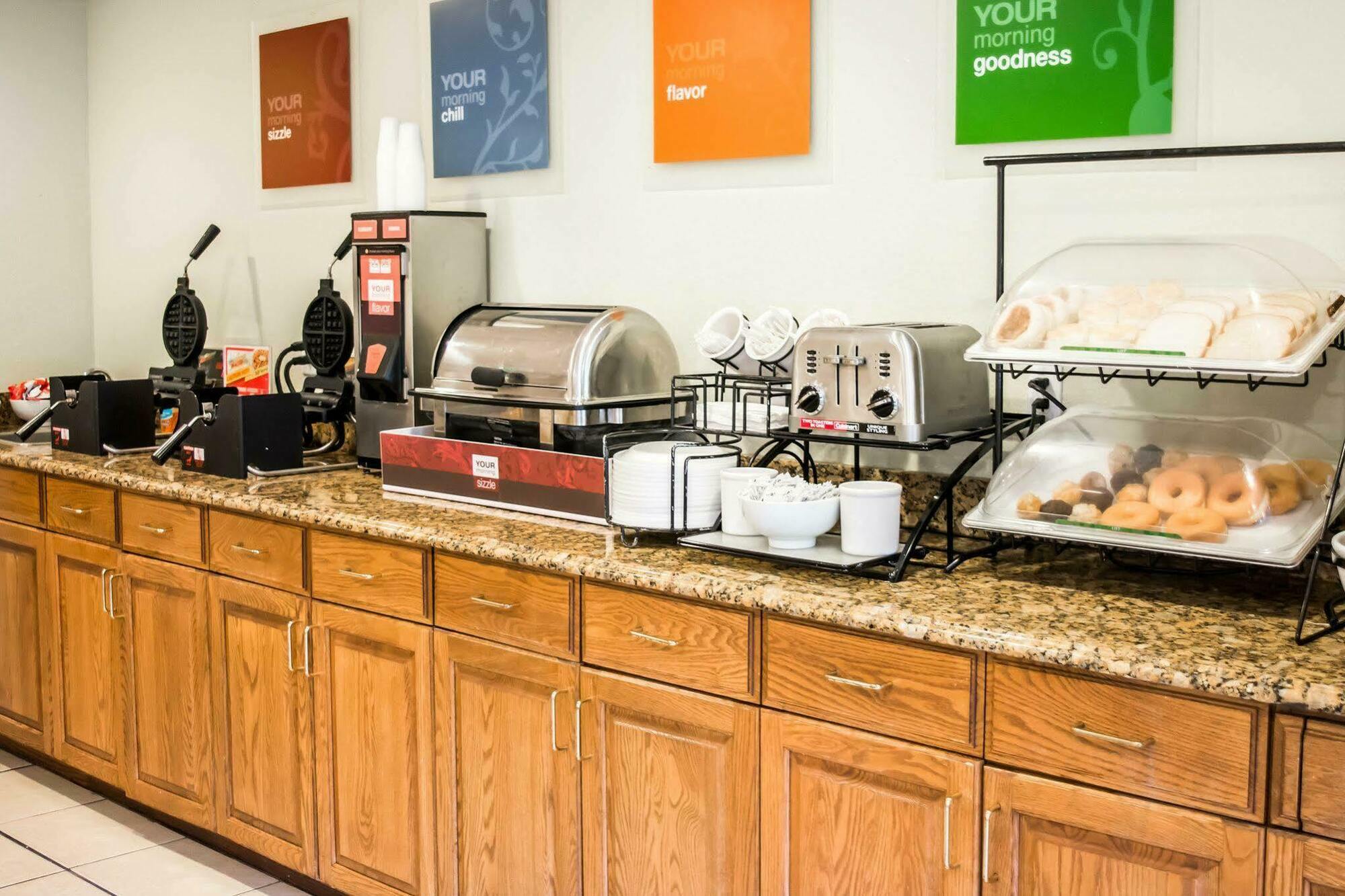 Comfort Inn Fort Myers Northeast Zewnętrze zdjęcie